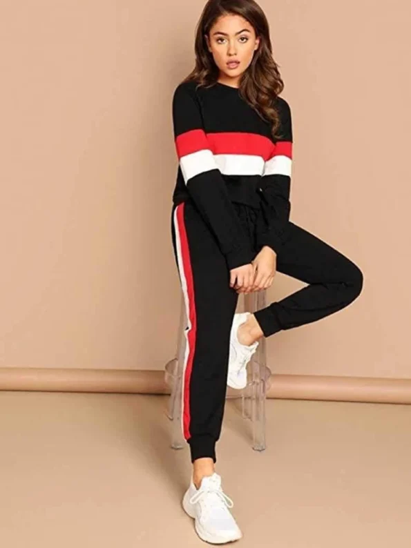 stylish-women-tracksuit