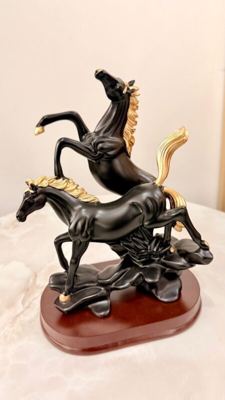 Modern Double Horse Resin Sculpture - Black & Gold Stallion Statue for Interior Design