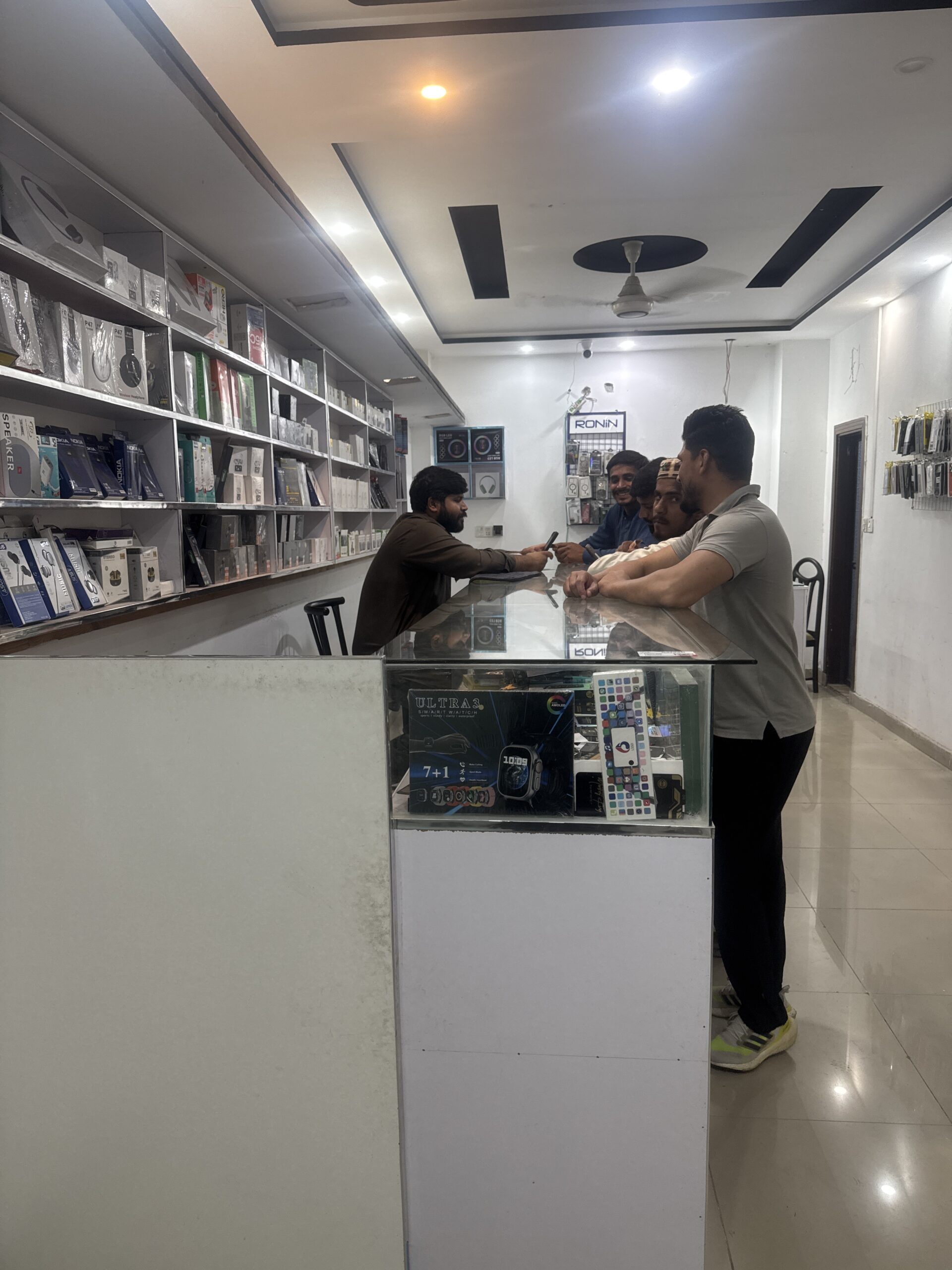 shiekh mobile citi housing sialkot